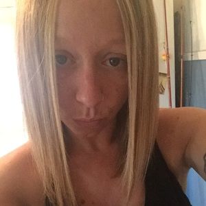 Meet your Posher, Carrie